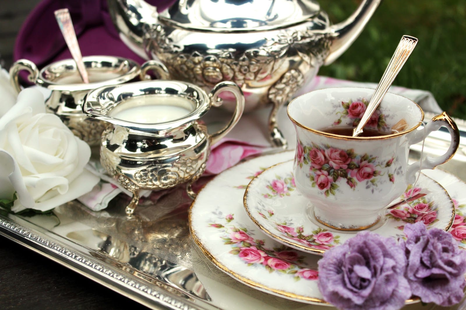 Tea makes the world go round - British Muslim Magazine